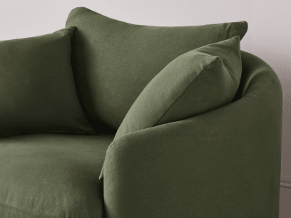 Curvella Love Seat