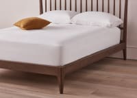 Spindle Bed in Dark Oak