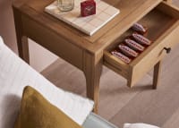 Hide & Sleek Side Table in Light Oak