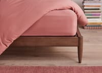Easy Cotton Fitted Sheet Double in Raspberry Fool