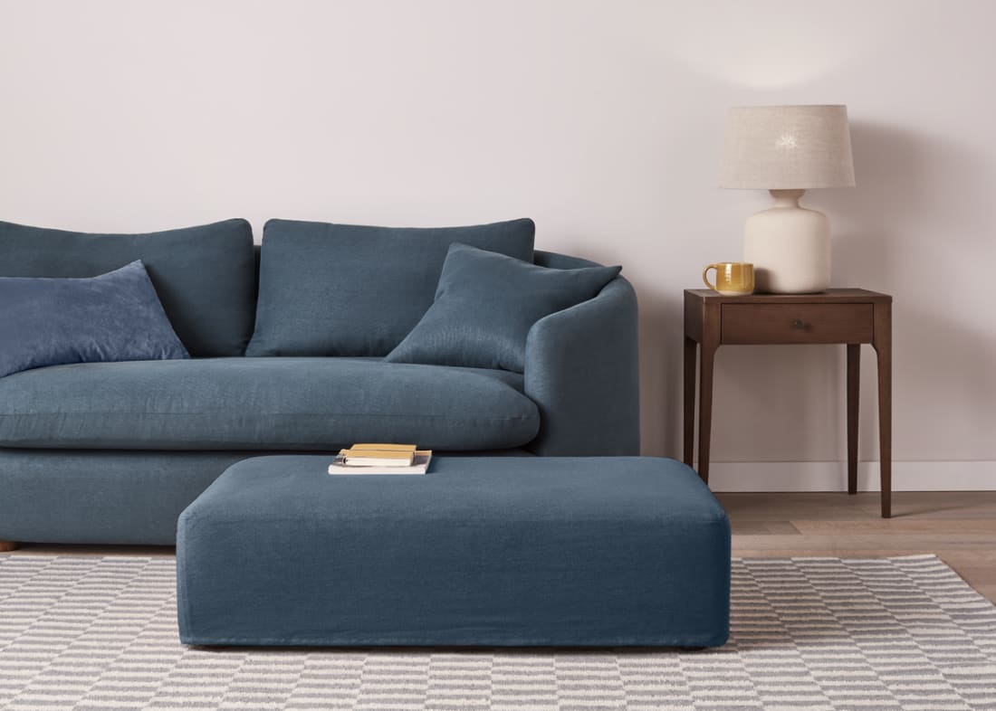 Bruges Footstool in Hosepipe Teal Linen
