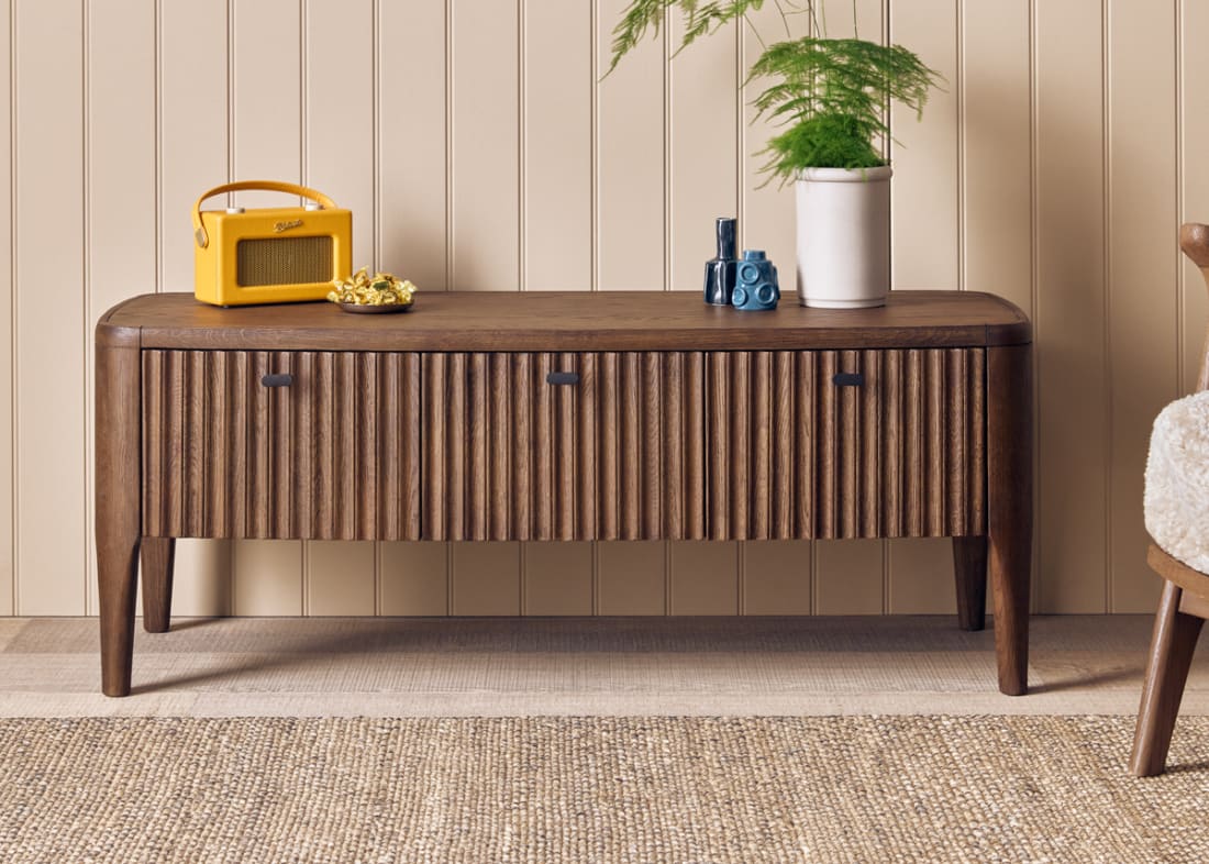 Heyday Media Unit in Dark Oak