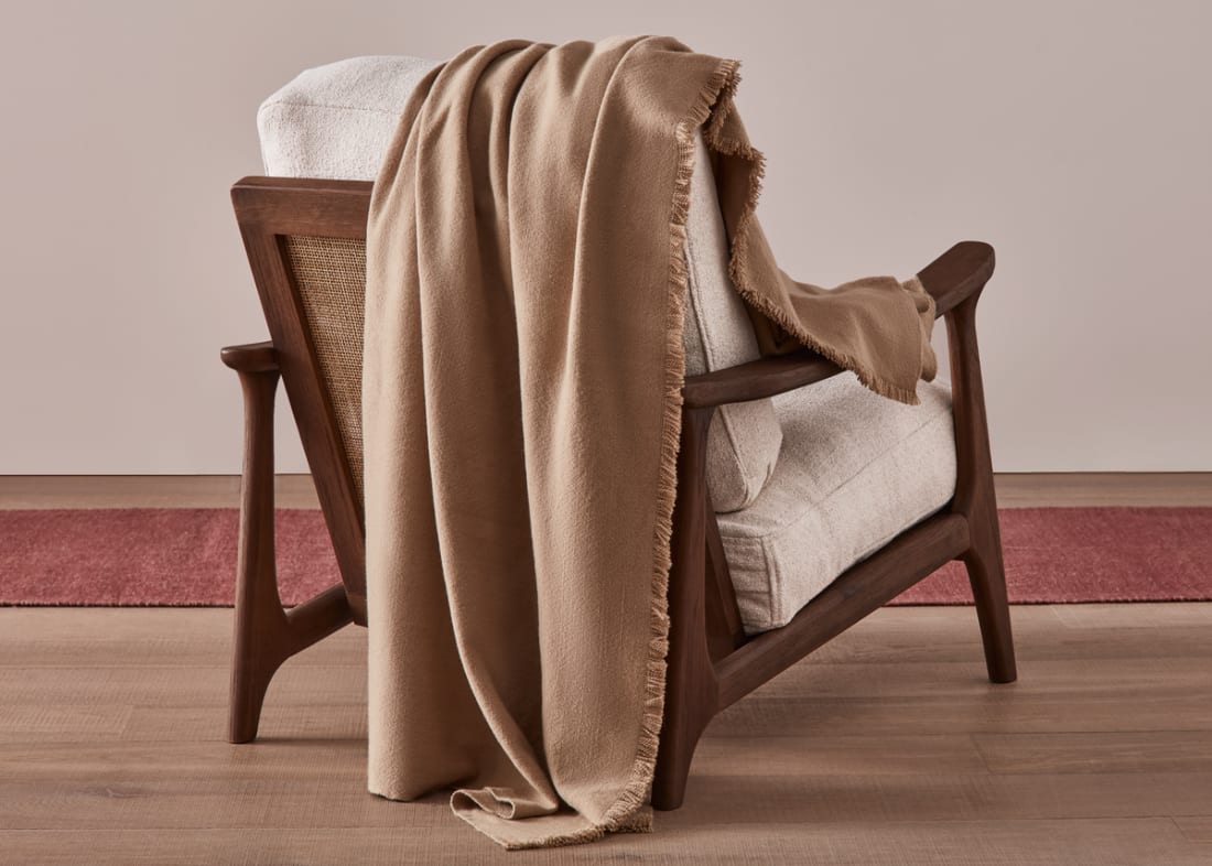 Nuzzler Merino Wool Blanket 170 x 180 cm in Taupe