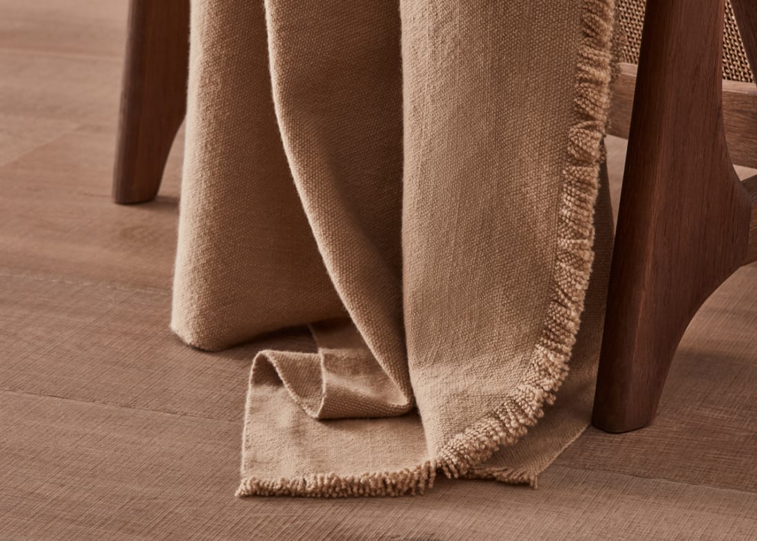 Nuzzler Merino Wool Blanket 170 x 180 cm in Taupe