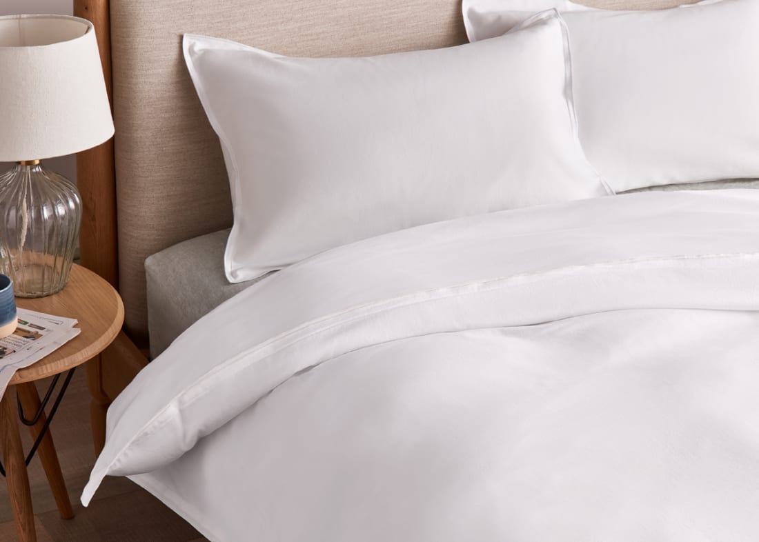 Twin Trim Classy Cotton Duvet Cover Superking in Icing Sugar