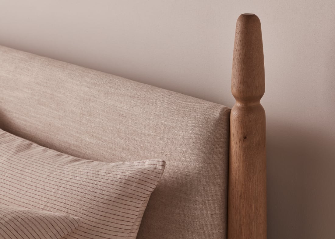 Pippi Bed in Light Oak