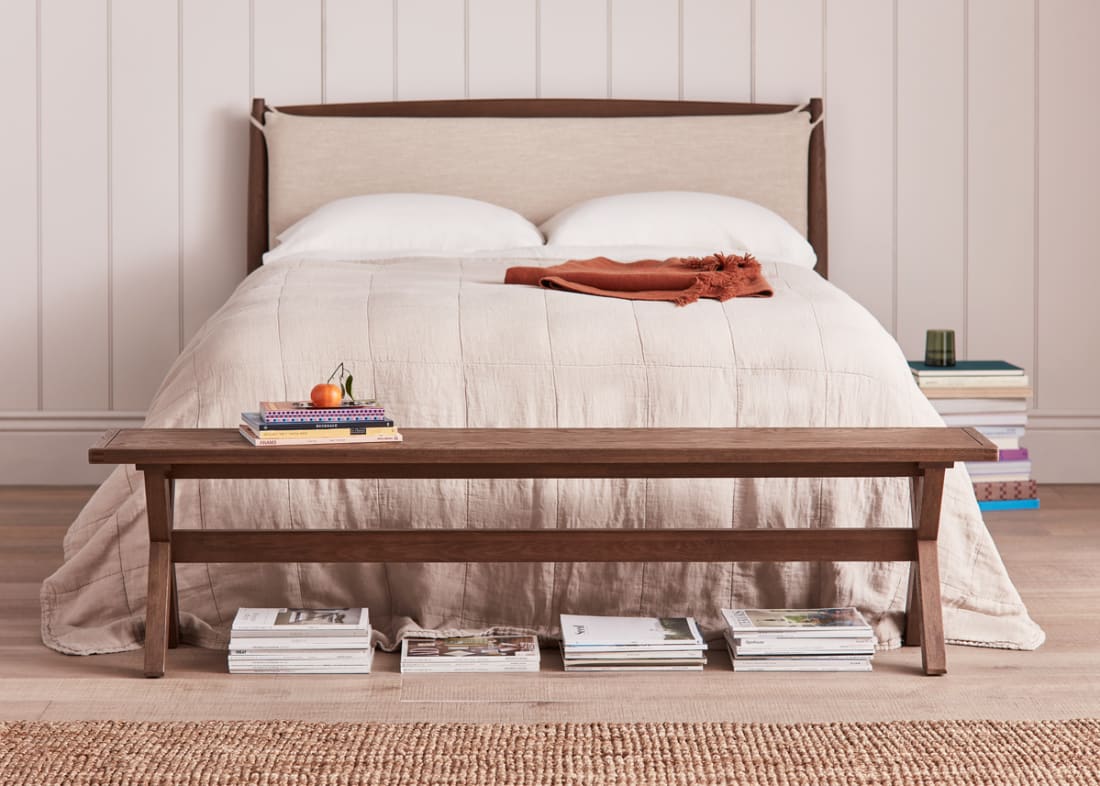 Scooch Kitchen Bench in Dark Oak with the Bagel Bed