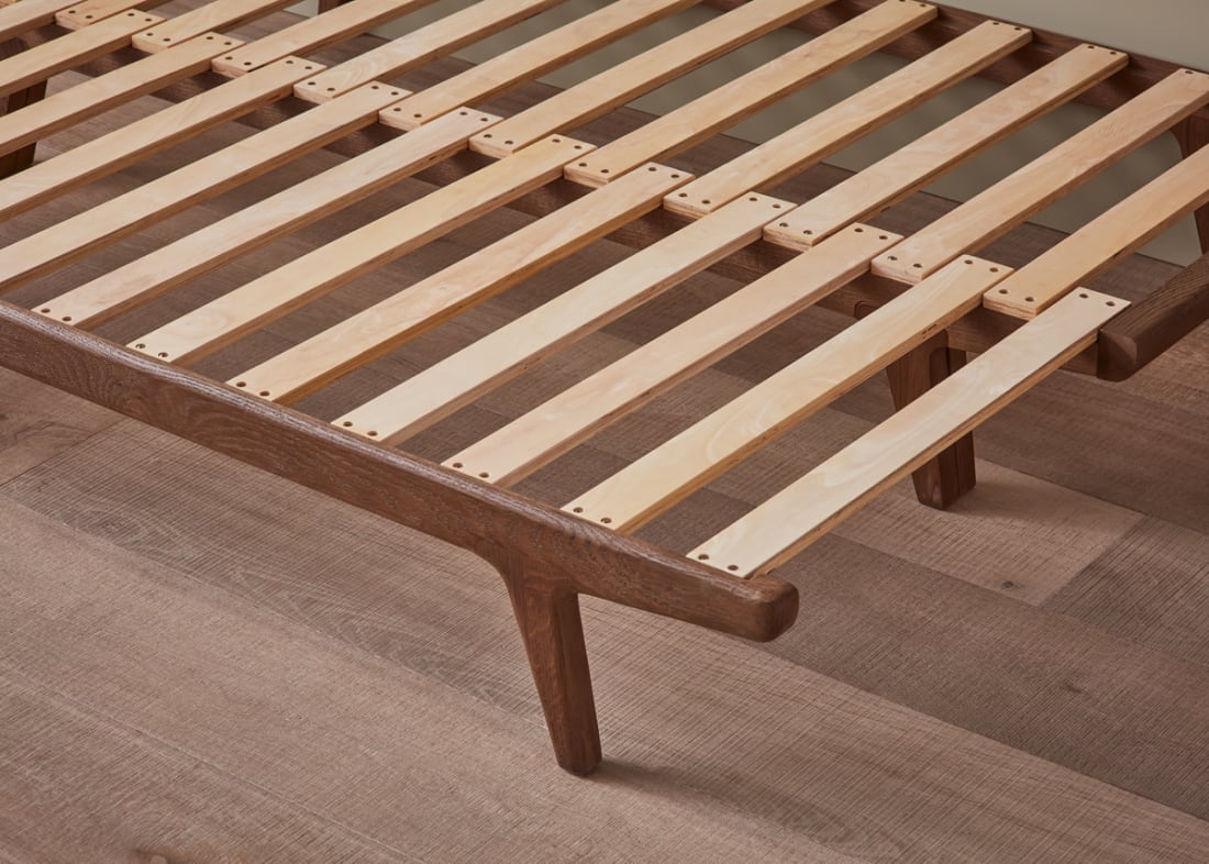 Tip Top Daybed in Dark Oak