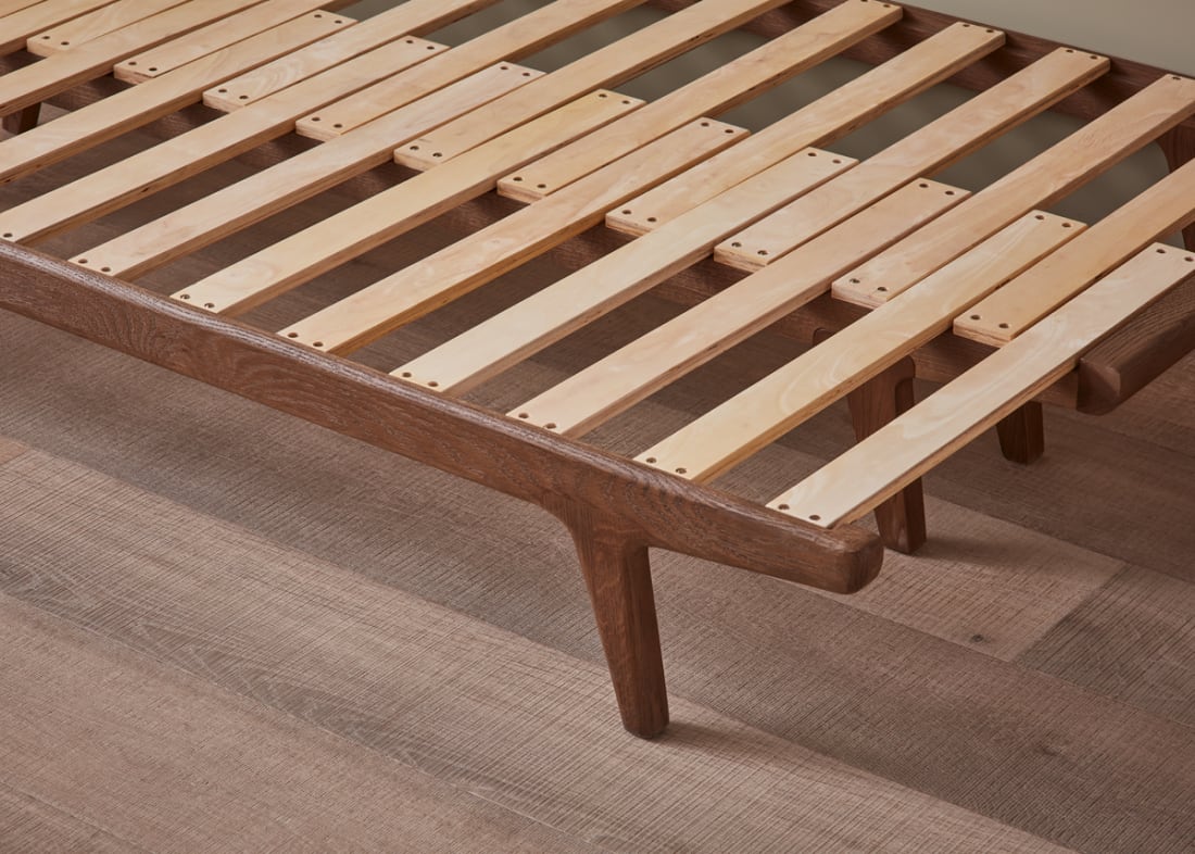 Tip Top Daybed in Dark Oak