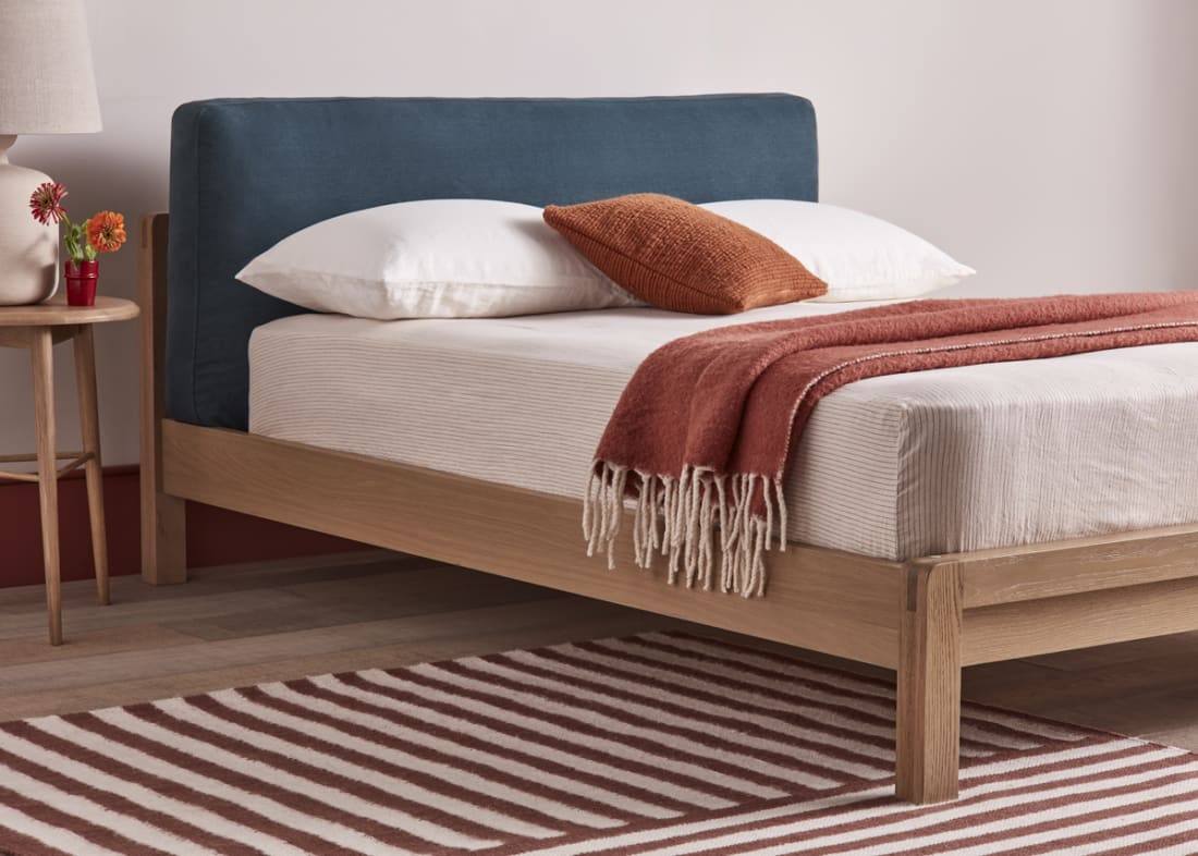 Slumberbatch Bed in Light Oak in Hosepipe Clever Linen
