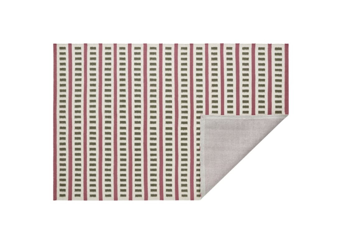 Laddery Wool Rug 300 x 400 cm in Stinging Nettle Green and Pottery Pink