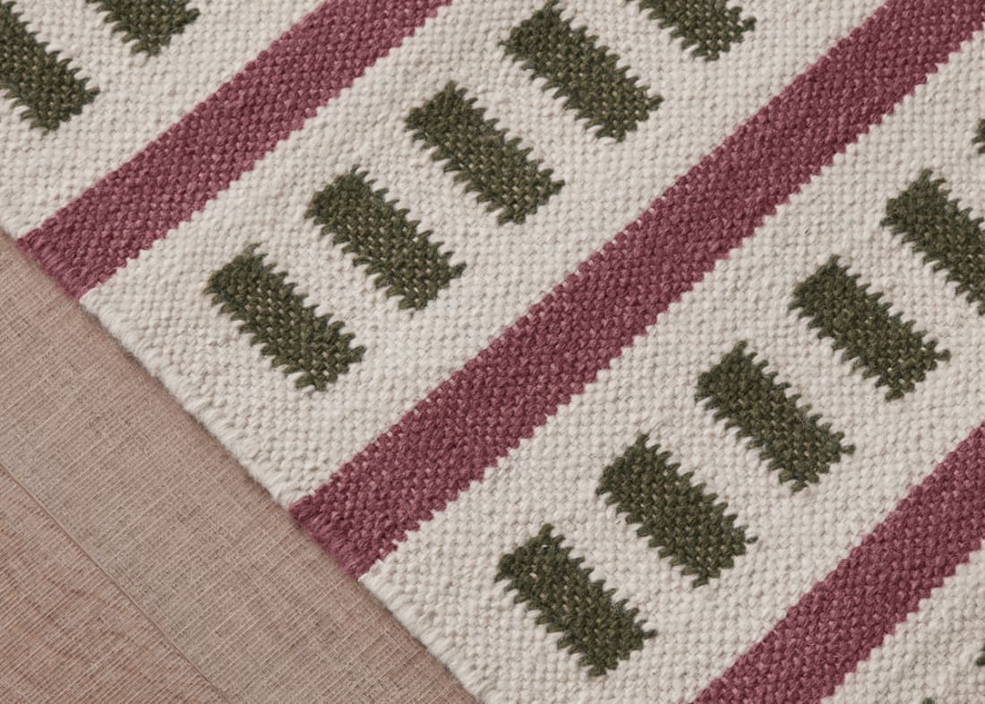 Laddery Wool Rug 300 x 400 cm in Stinging Nettle Green and Pottery Pink