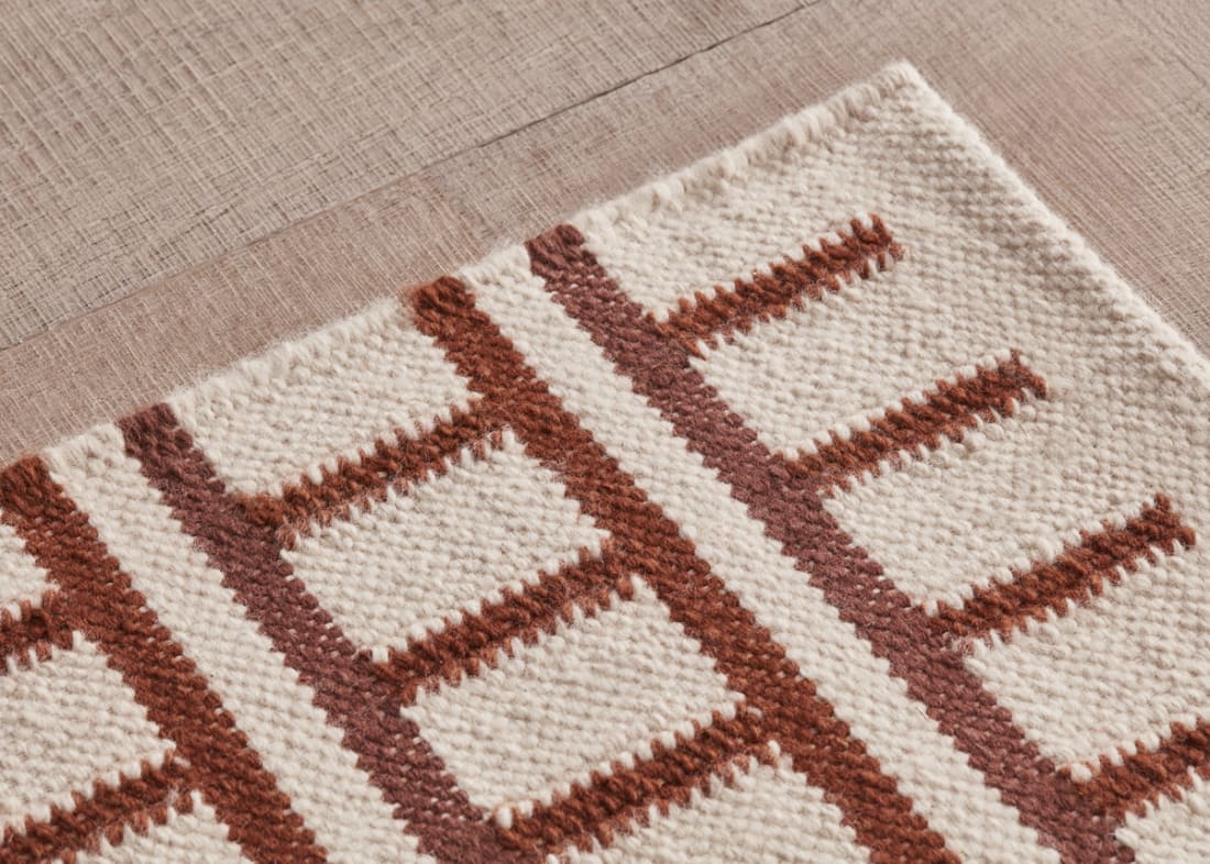 Reely Wool Rug 300 x 400 cm in Conker Clash and Chocolate Chops Brown