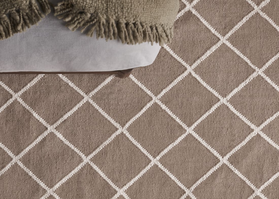 Crissy Crossy Wool Rug - 140cm x 200cm - Truffle Taupe