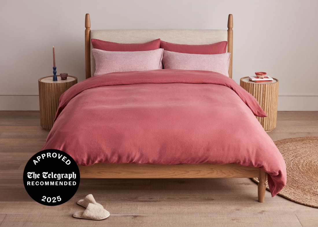 Lazy Linen Duvet Cover - Superking - Raspberry Fool