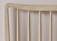 Spindle Bed in Whitewashed Oak