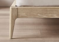 Spindle Bed in Whitewashed Oak