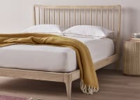 Spindle Bed in Whitewashed Oak
