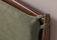 Bagel Bed in Warm Ash
