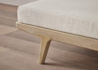 Tip Top Daybed in Whitewashed Oak