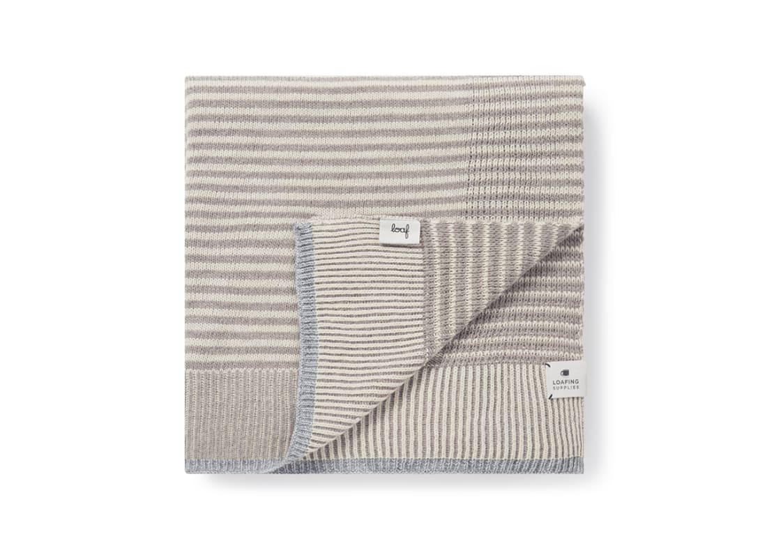 Easy Knit Blanket in Oatmeal