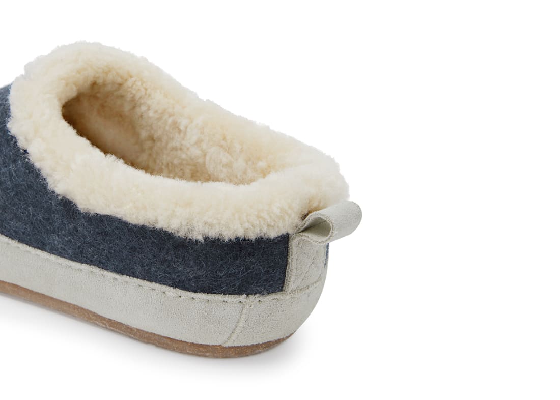 Snuggins Snugback Ultimate Snug Slipper Loaf