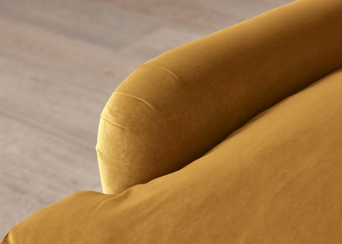 Loaf pudding armchair top