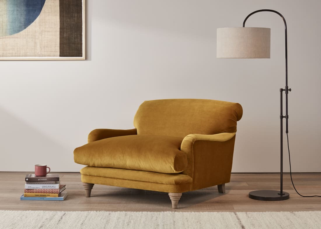 Pudding Love Seat in Thatch House Fabric