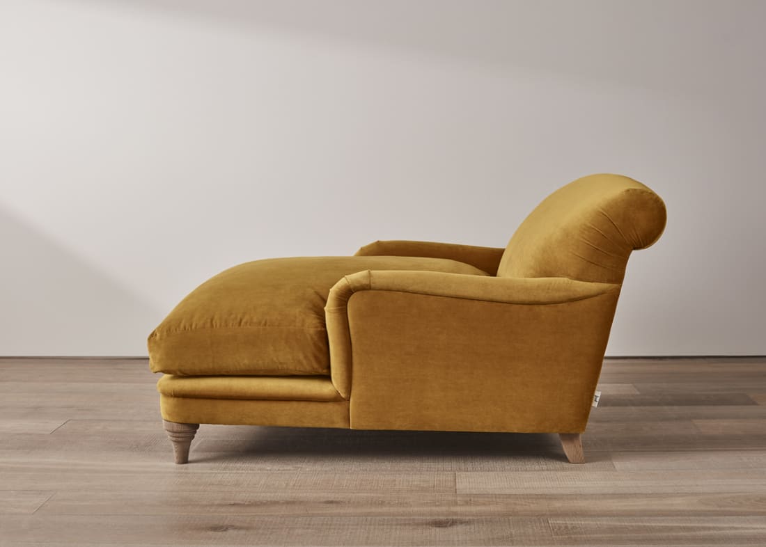 Pudding Love Seat Chaise in Thatch House Fabric