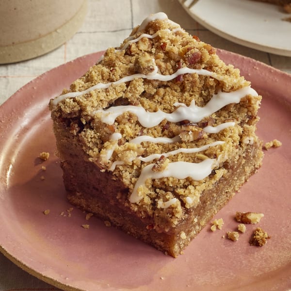 Cinnamon Roll Blondies