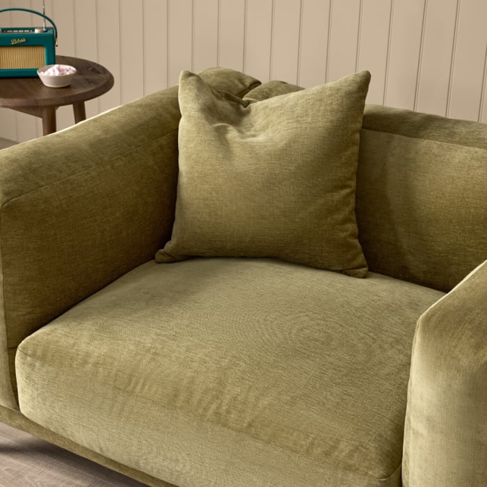 BASECAMP LOVESEAT PRESSED OLIVES CHENILLE 2