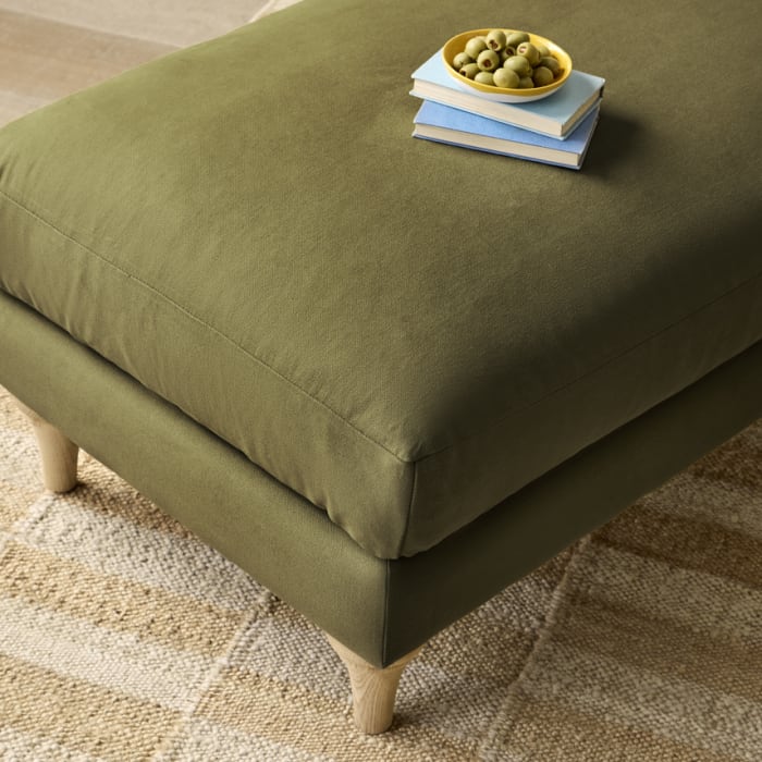 SMITHY FOOTSTOOL PRESSED OLIVES TWILL 3