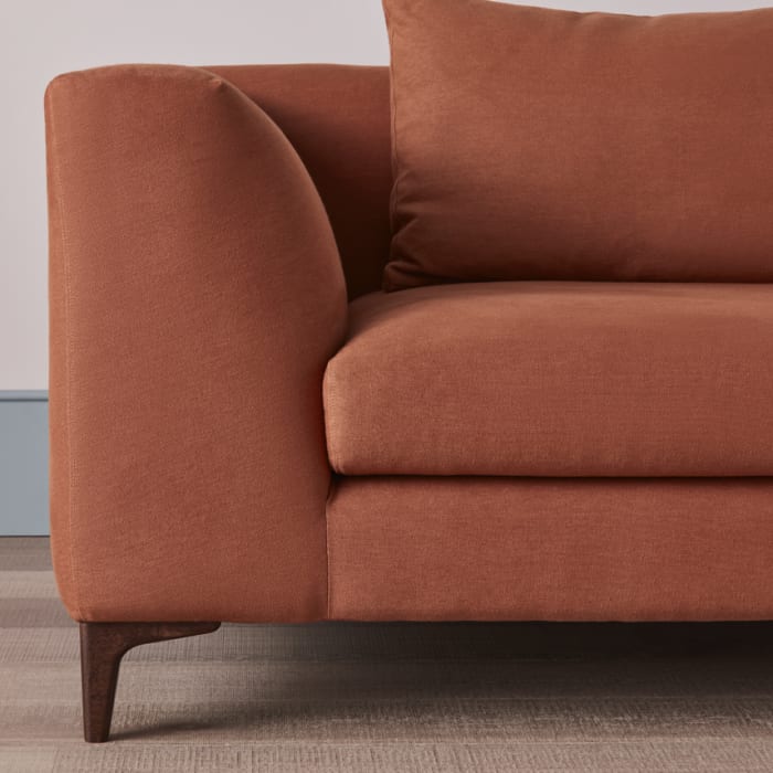 690342-la-dolce-loveseat-04-005