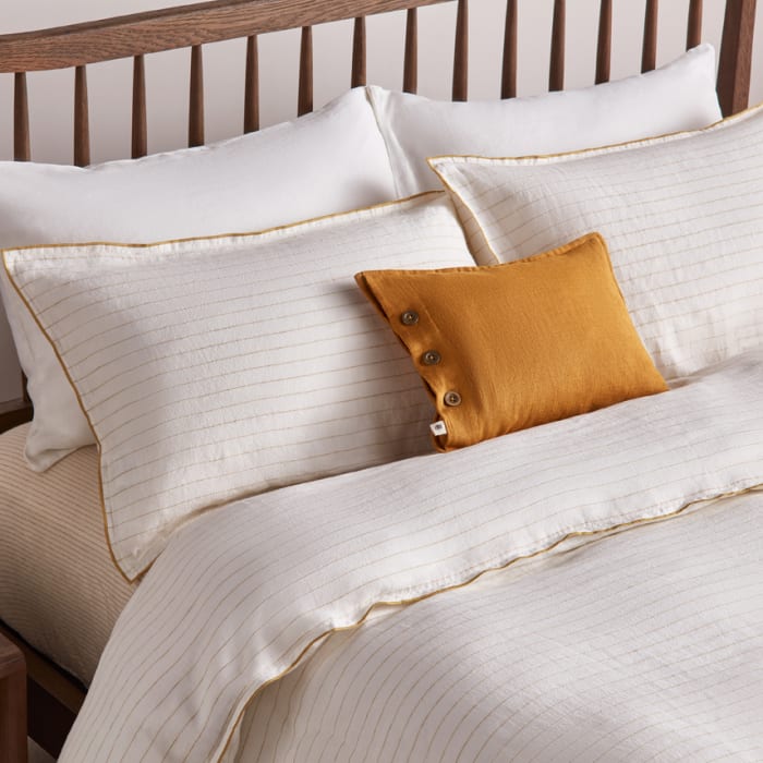 663304 widey stripe lazy linen duvet ochre 03 007