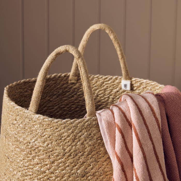 WEAVINS LAUNDRY BASKET 3