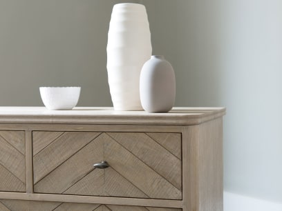 Young Flapper parquet style chest of drawers