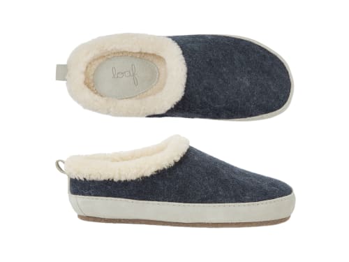 Size 10 Snuggins Snugback Slipper in Navy
