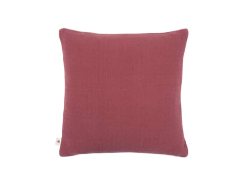 Nuzzler Merino Wool Cushion 43 x 43 cm in Dark Pink