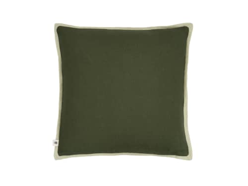 Bordy Edge Linen Cushion 43 x 43 cm in Dark Green