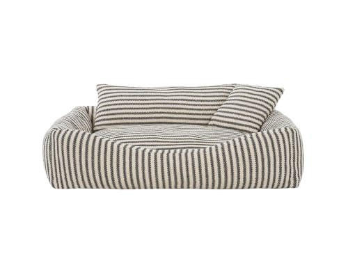 Woofins Medium Dog Bed in Stripe