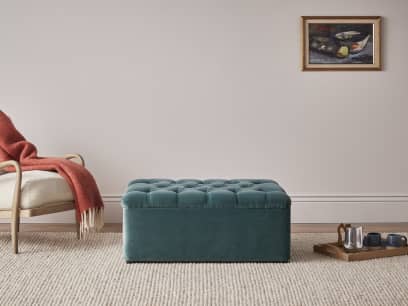 Bed in a Button in Sopping Seagrass Clever Velvet