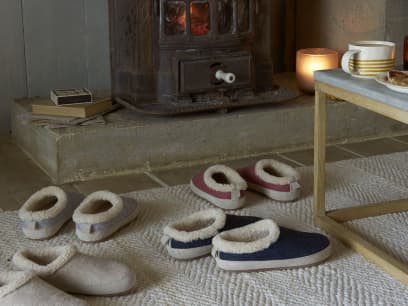 Snuggins Snugback Slippers