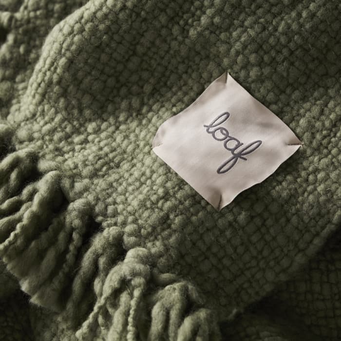 WEFTY WOOL BLANKET DETAIL GREEN 006-cropped