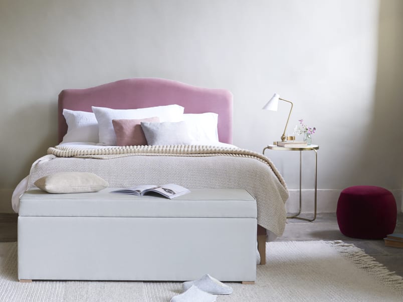 Luna bed top urban barn