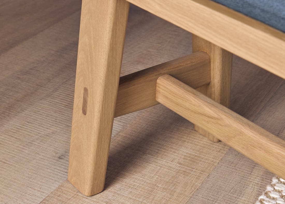 BUDGE BENCH LIGHT OAK 2300DPI