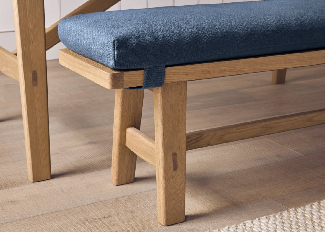 BUDGE BENCH LIGHT OAK 5300DPI