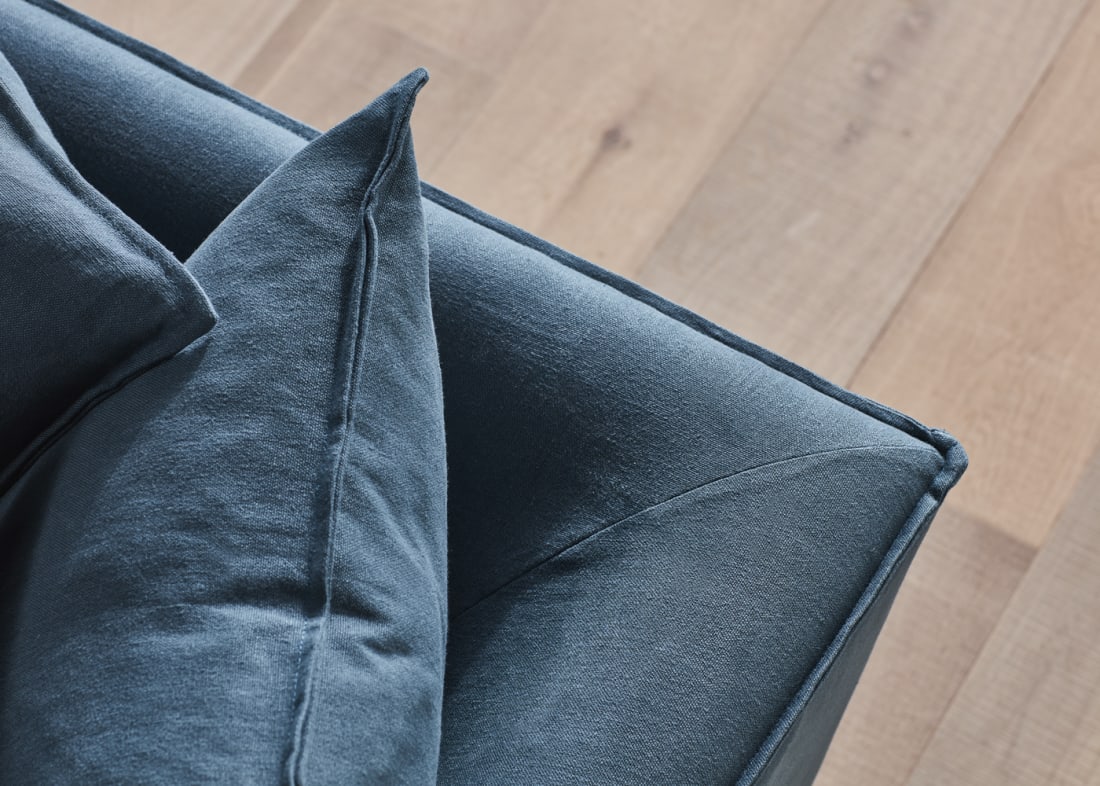 Smooch Corner Sofa in Hosepipe Teal Linen
