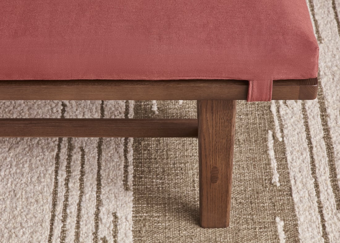 BARNEY BENCH DARK OAK 04 008