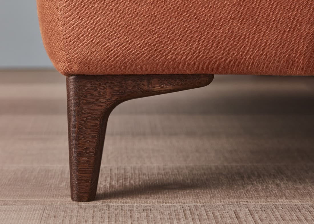 690344-la-dolce-loveseat-06-003