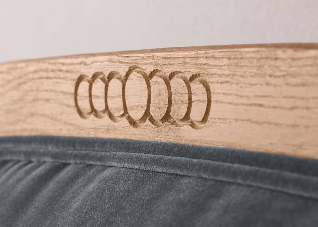 JOELLE BED DETAILS 026crop